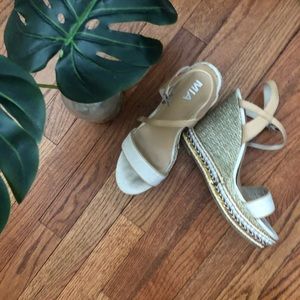 MIA wedges
